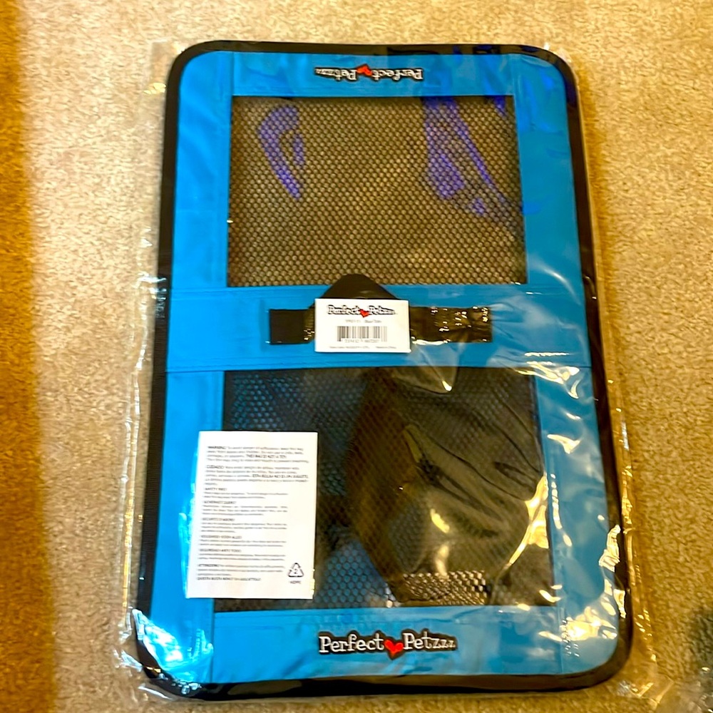 NWT Perfect Petzzz Blue Tote